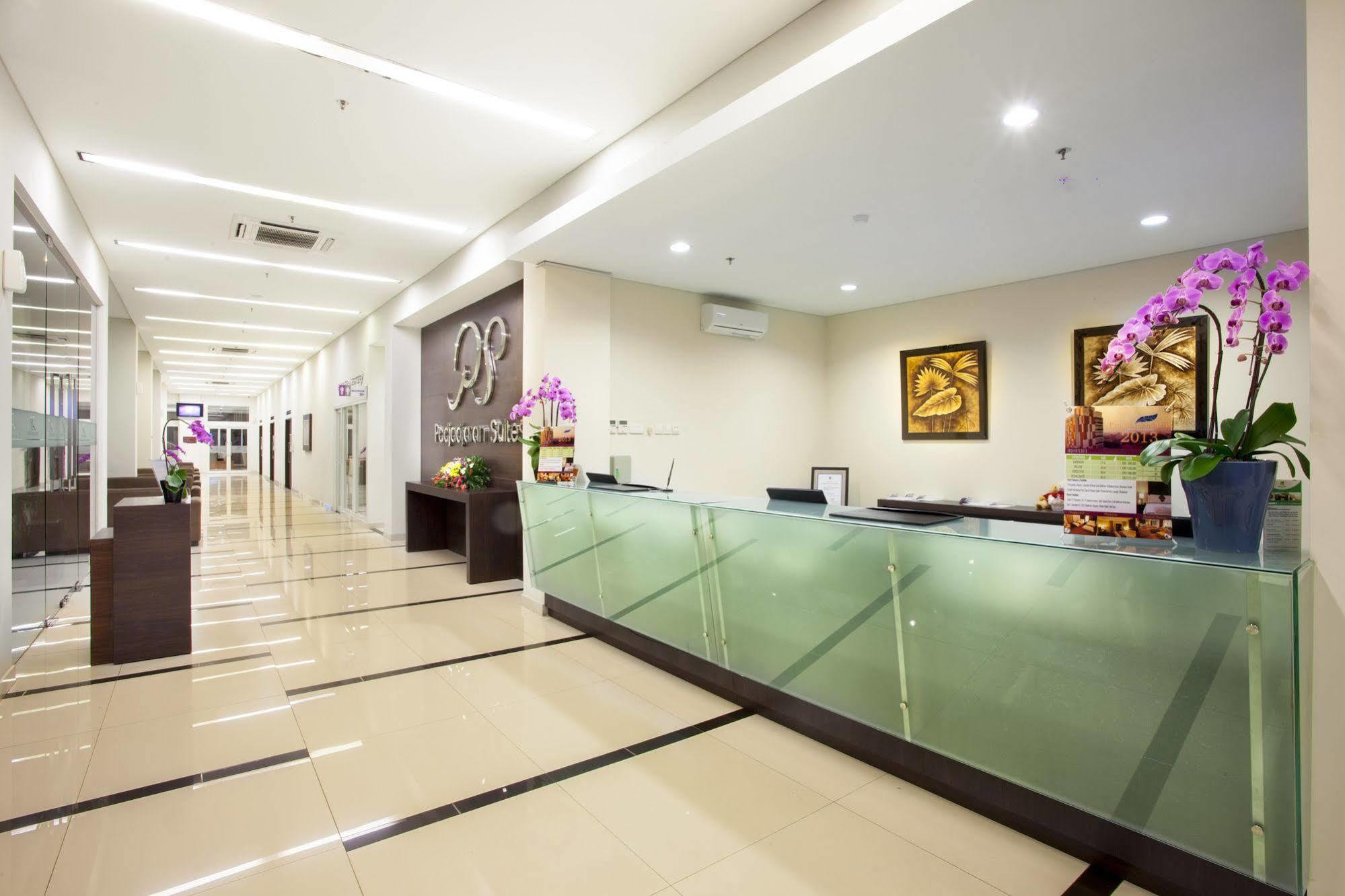 Padjadjaran Hotel Bogor Exterior photo